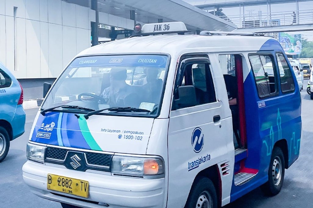 Heroik! Sopir Jaklingko Bantu Tangkap Jambret di Jaktim, Serempet Motor Pelaku