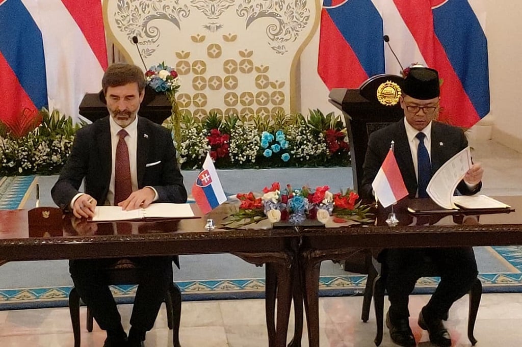 Bertemu Sugiono, Menlu Slovakia Tawarkan Pengembangan Energi Nuklir di Indonesia