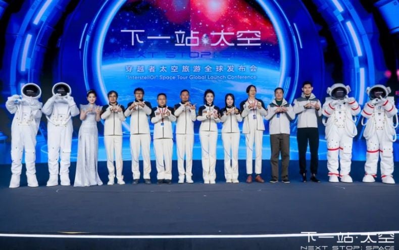 Perusahaan China Tawarkan Wisata Luar Angkasa, Tiket Rp7,2 Miliar per Orang