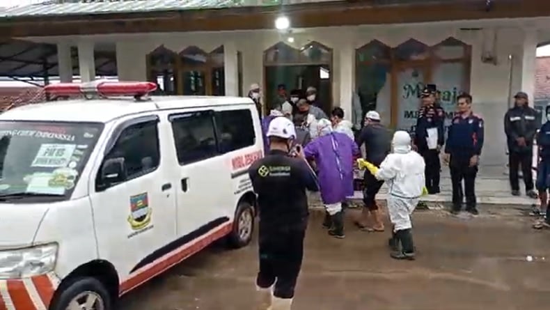 2 Korban Longsor Cisarua Kembali Ditemukan, Total 85 Kantong Jenazah Diterima Tim DVI 