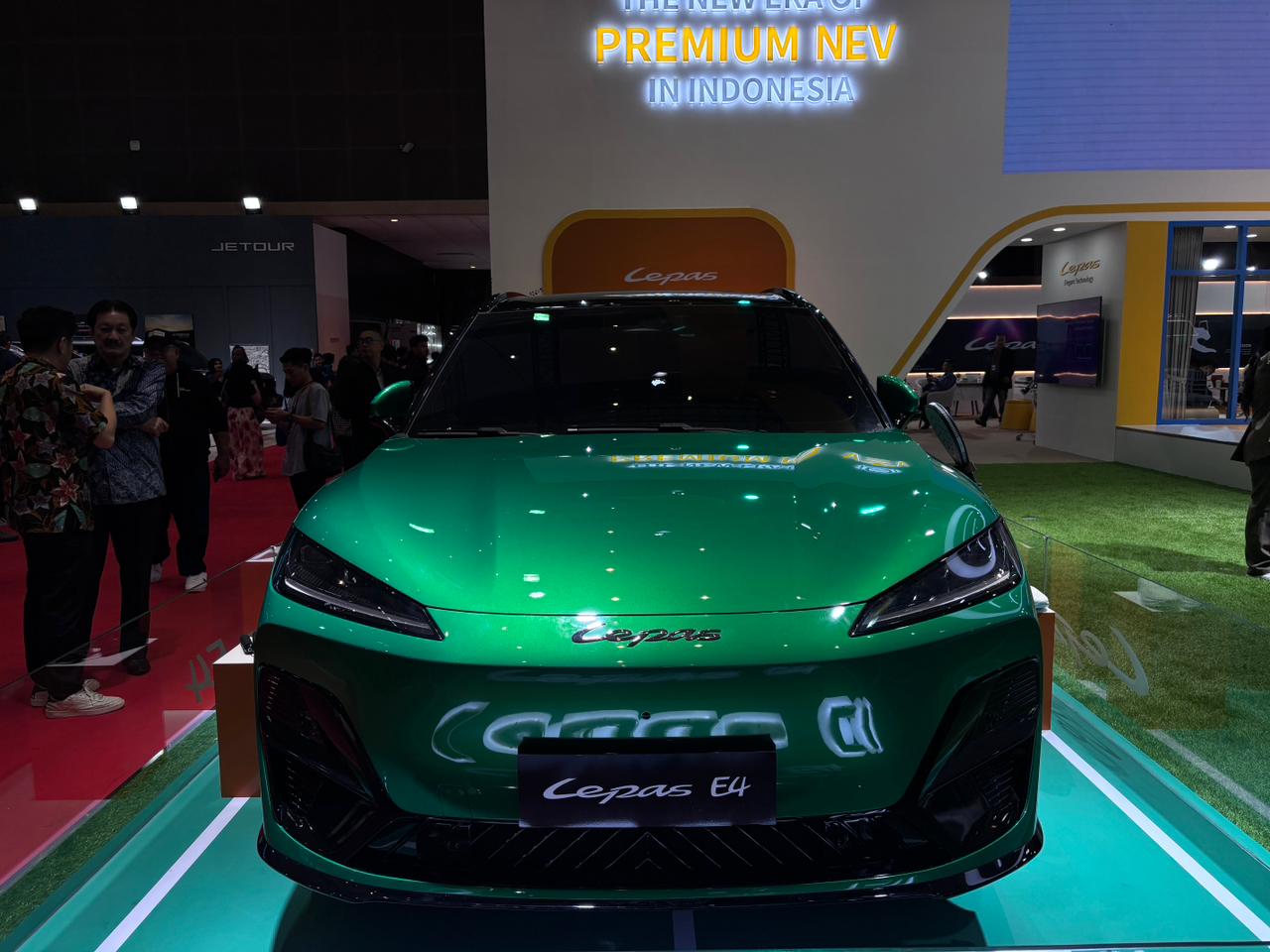 Debut Dunia! Lepas E4 Resmi Dipamerkan di IIMS 2026, Ini Fotonya