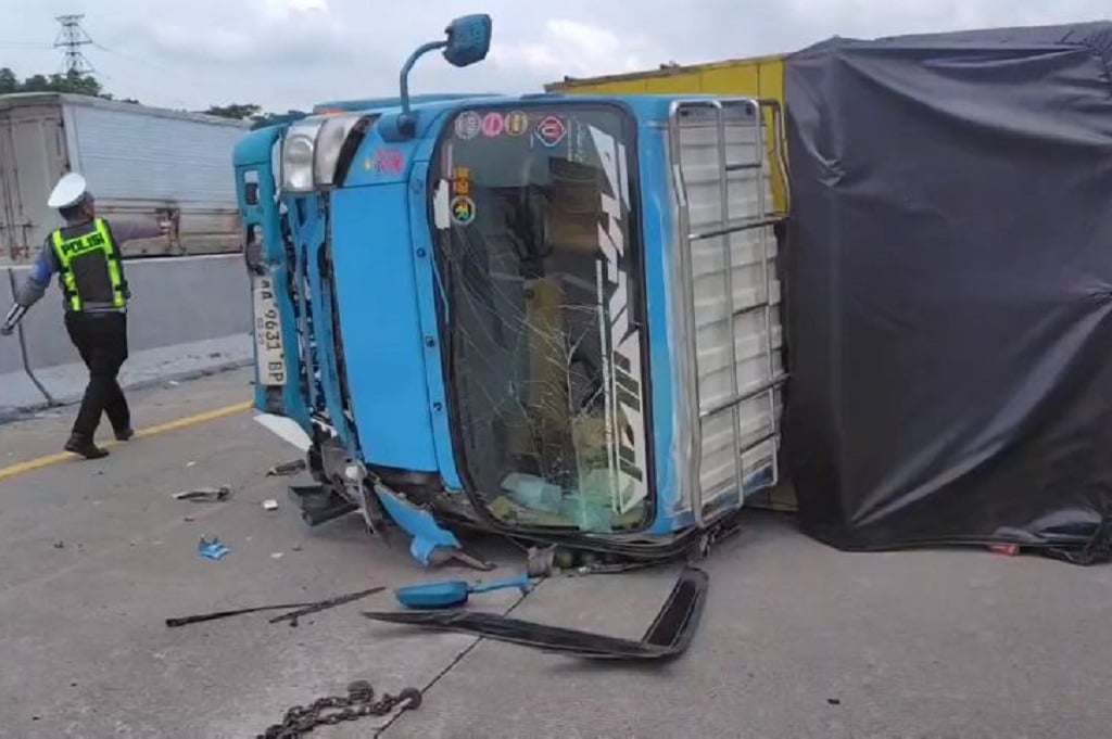 Kronologi Kecelakaan Beruntun 4 Kendaraan di Tol Ngawi-Solo, Bus Terdepan Rem Mendadak