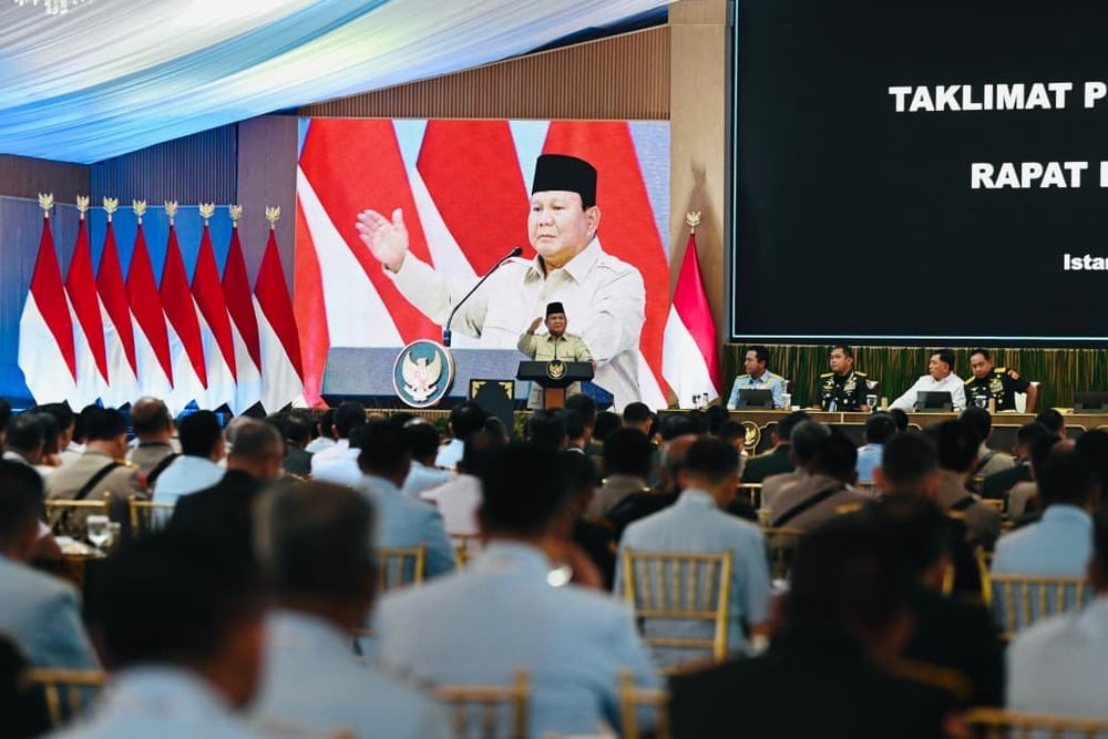 Seskab Teddy Ungkap Arahan Prabowo dalam Rapim TNI-Polri di Istana