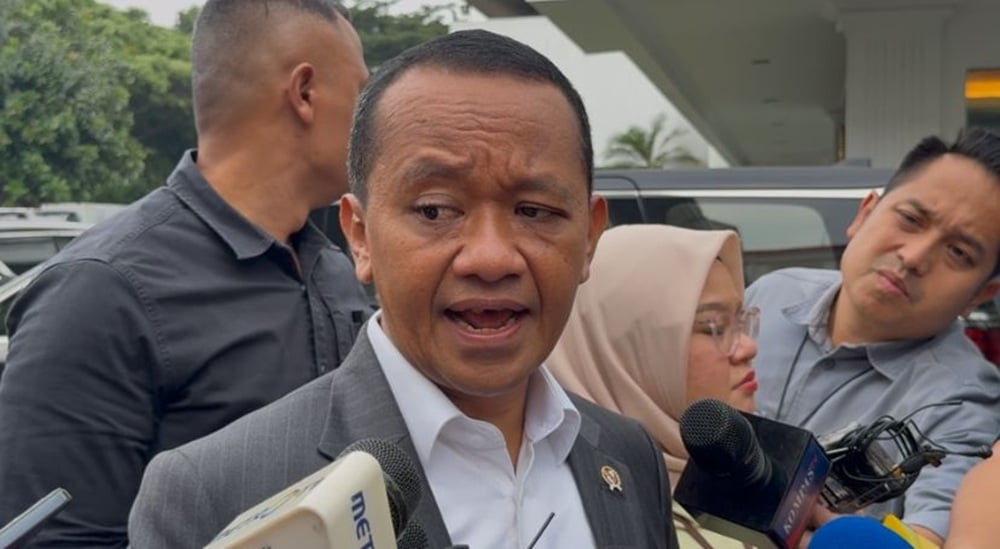 Bahlil Buka Suara soal Stok BBM di SPBU Shell Kosong