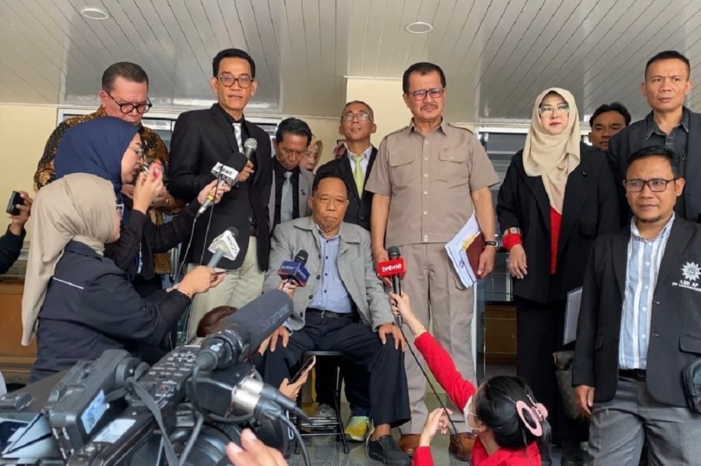 Roy Suryo cs Teliti Ijazah Jokowi, Budayawan Bandingkan Para Rasul Sampaikan Risalah Kebenaran