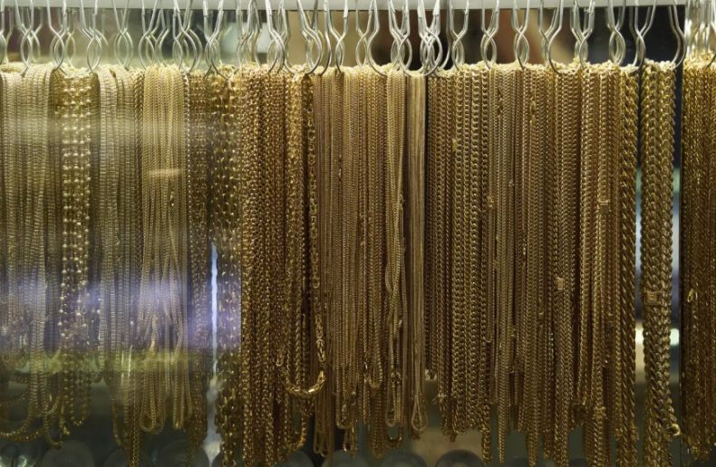 Heboh Murid SD Bawa Perhiasan Emas ke Sekolah, Bagikan ke Teman-Teman Kelas