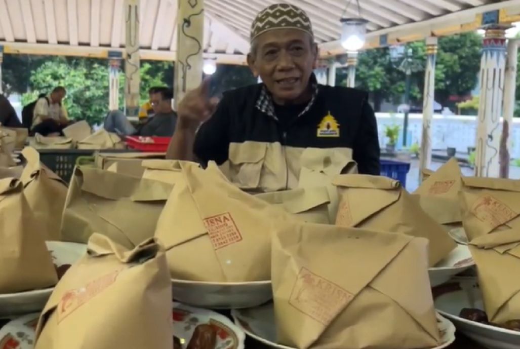 Takjil Ikonik Gulai Kambing di Masjid Gedhe Kauman tiap Kamis, 1.500 Porsi Ludes