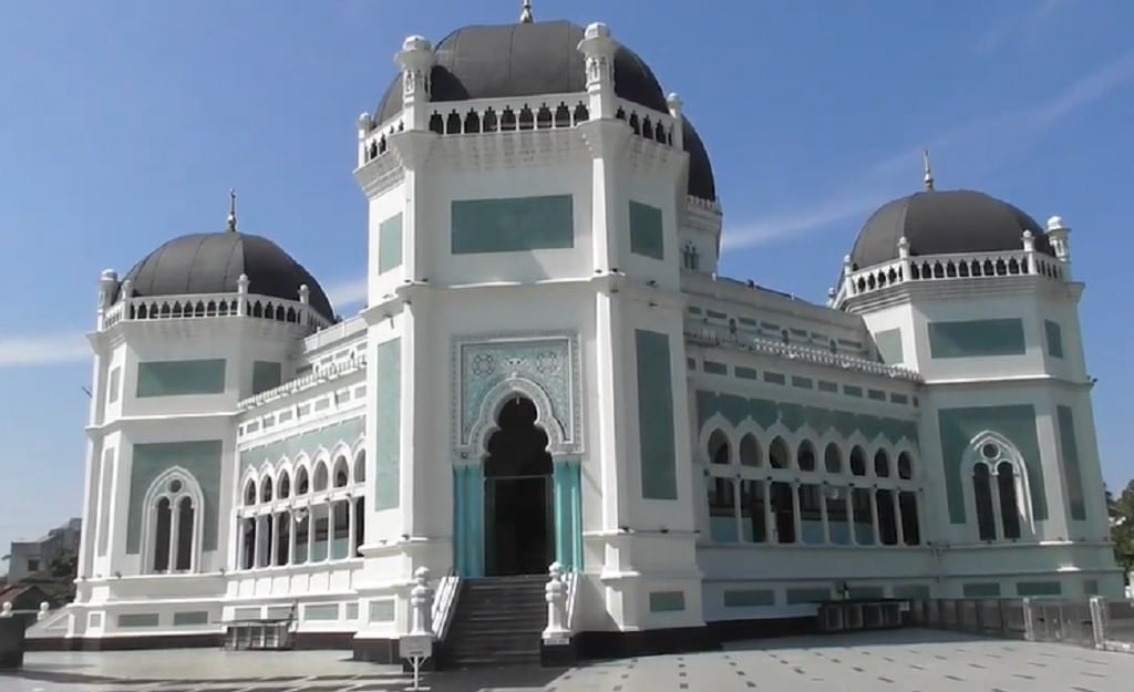 Sejarah Masjid Raya Al Mashun Medan, Dirancang Arsitek Belanda dengan Biaya 1 Juta Gulden