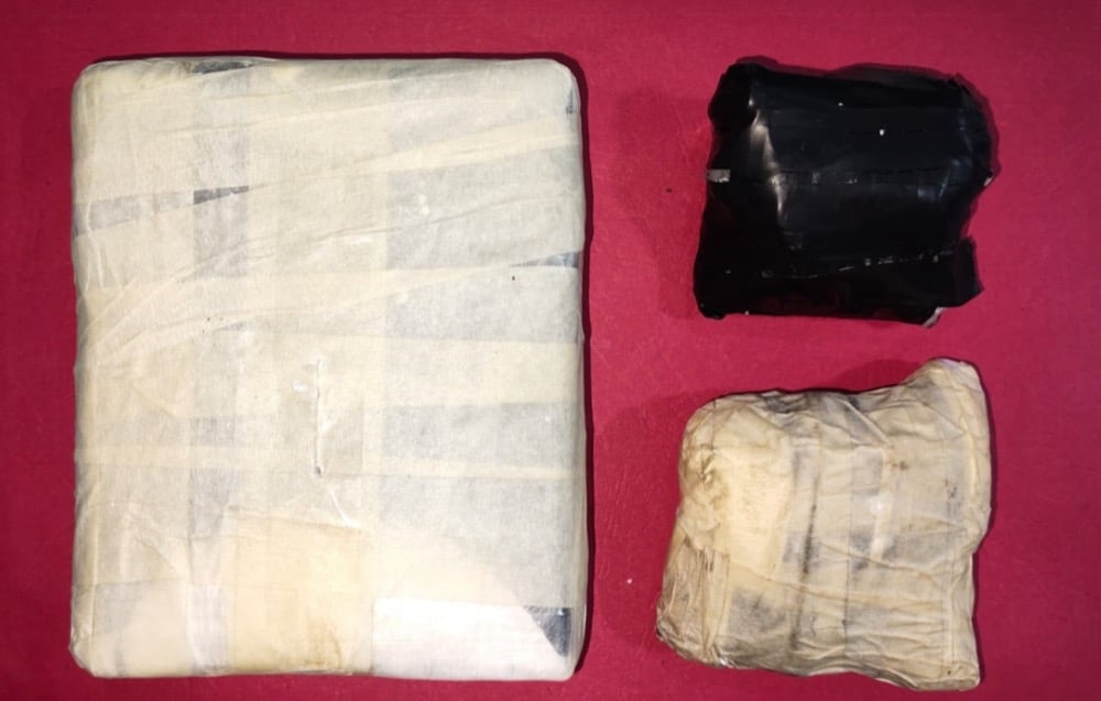 Polisi Tangkap Kurir 1 Kg Kokain di Kebon Jeruk Jakbar, Selundupan dari Malaysia   