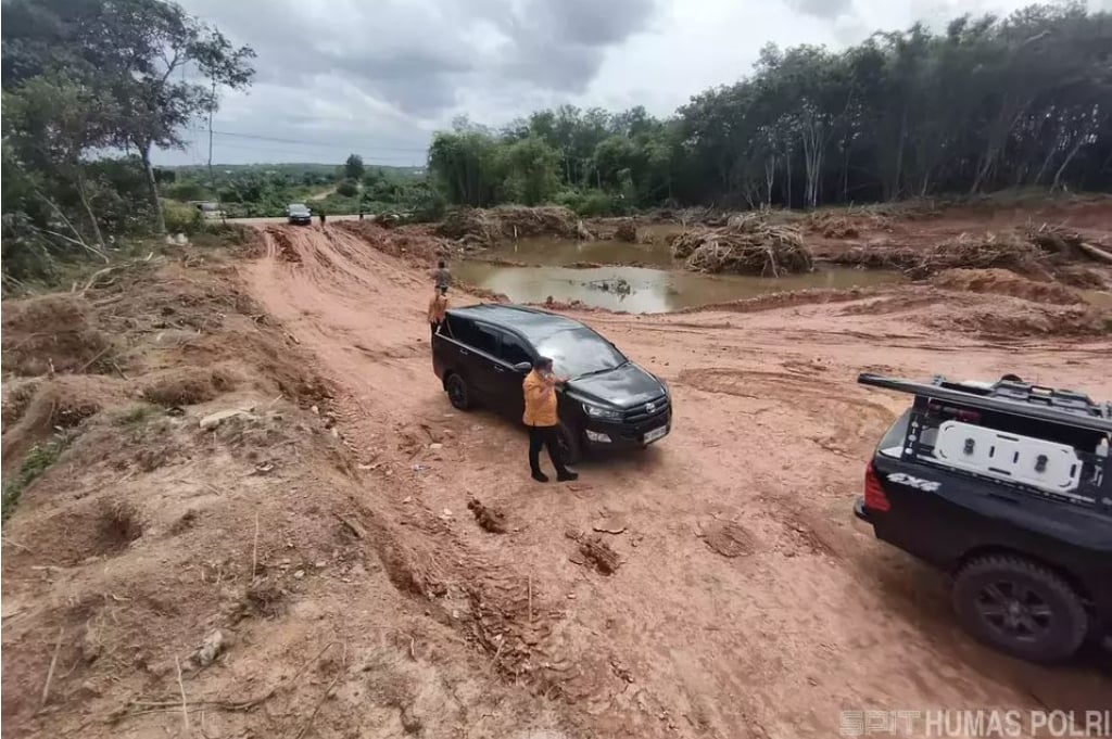 Polisi Hentikan Aktivitas Tambang Galian C Ilegal di Banyuasin, 7 Orang Ditangkap