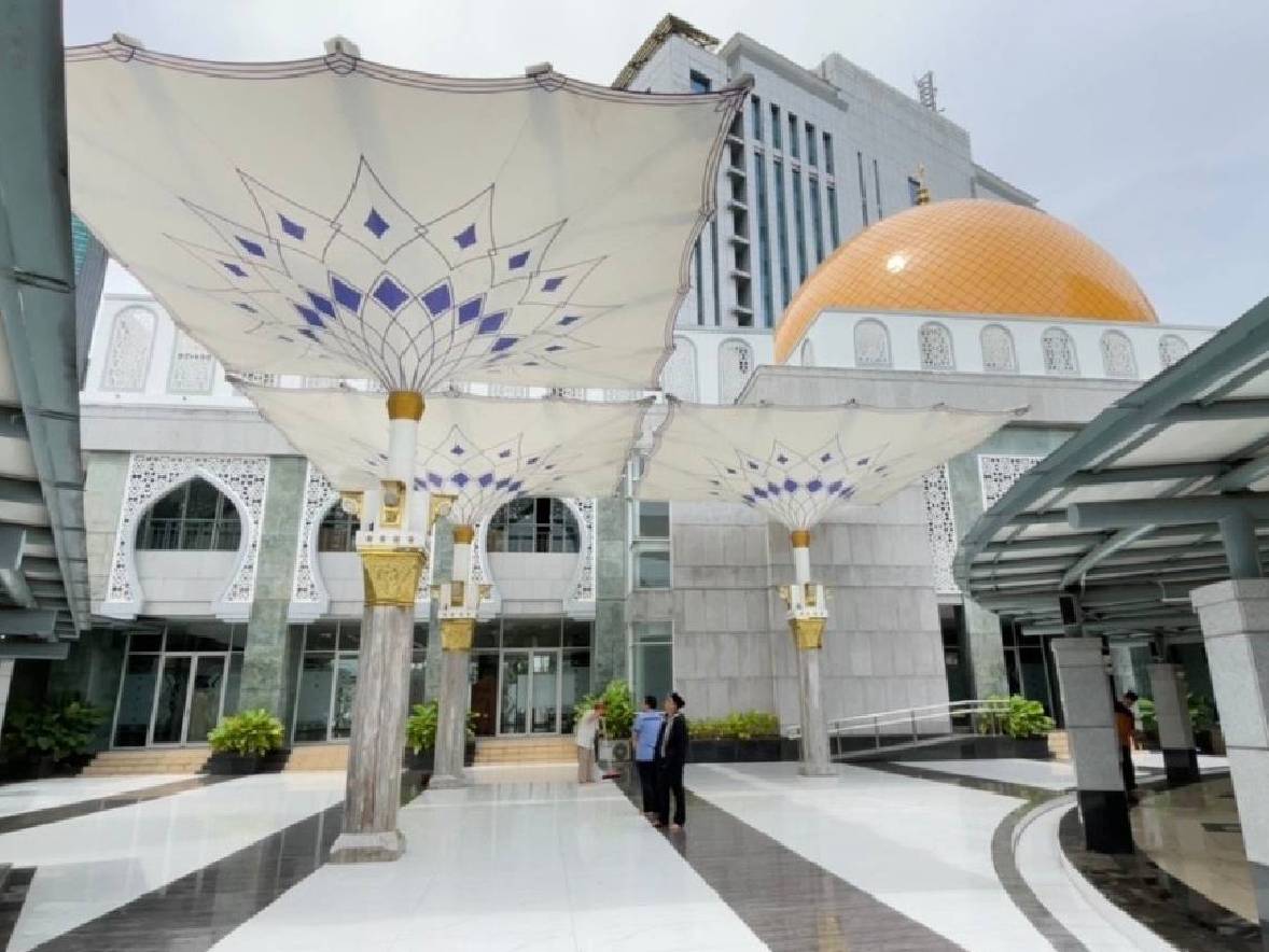 Berkunjung ke Masjid Assahara Jakarta Barat, Serasa di Madinah!