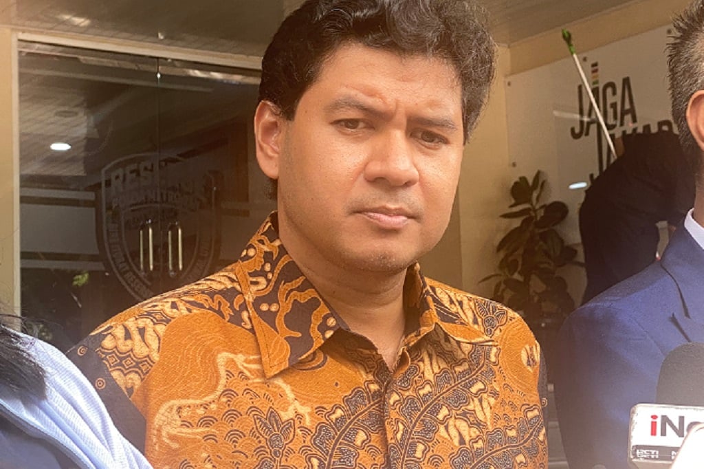 Kubu Jokowi Desak Polisi Segera Tahan Roy Suryo cs: RRT Siap-Siap Kau!