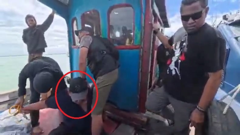 Detik-Detik Menegangkan Penangkapan Ko Erwin Pemasok Narkoba Mantan Kapolres Bima Kota