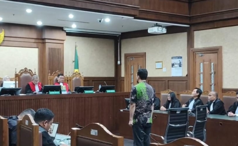 Advokat Junaedi Saibih Divonis Bebas dalam Kasus Suap Hakim