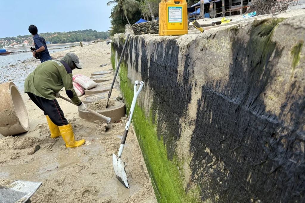 Pantai Nongsa Batam Tercemar Limbah Berbau Menyengat, Polisi Selidiki Dugaan dari Kapal