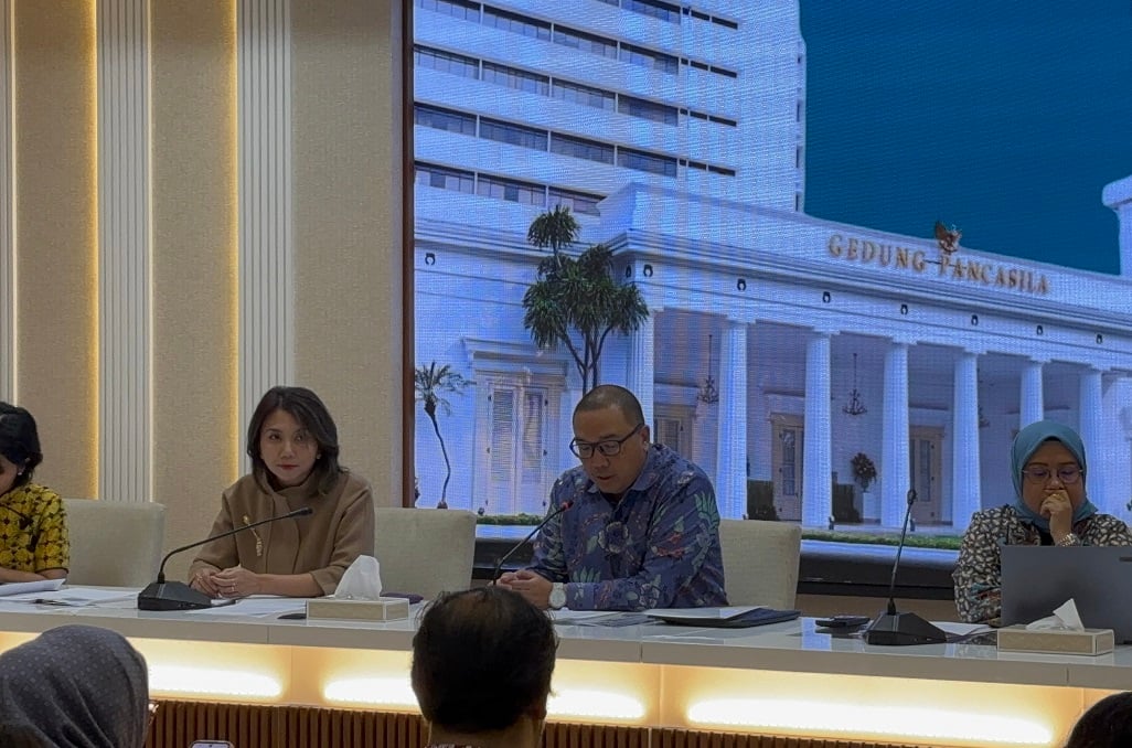 Evakuasi WNI dari Iran Dimulai Hari Ini, Kloter Pertama 32 Orang