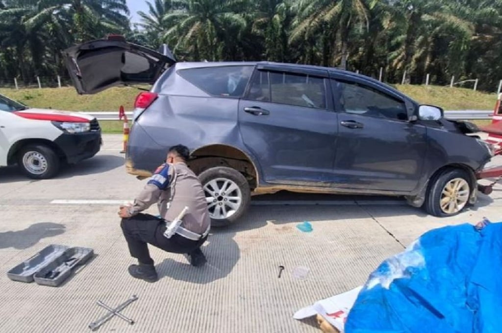 Kronologi Kecelakaan di Tol Indrapura-Kisaran, Innova Tabrak Truk Tewaskan 4 Orang
