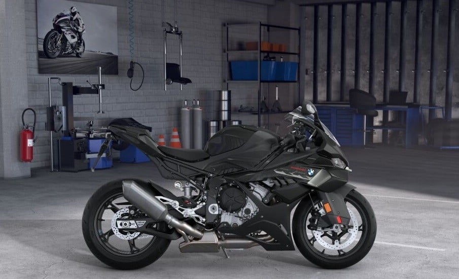 Pertama Dalam Sejarah, BMW Cuma Recall Satu Unit Motor karena Masalah Lampu Sein