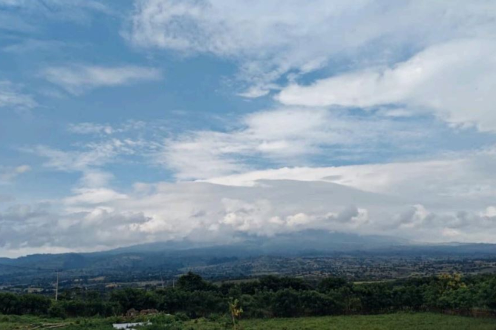 Gunung Tambora di NTB Naik Status ke Level II Waspada, Aktivitas Magma Meningkat