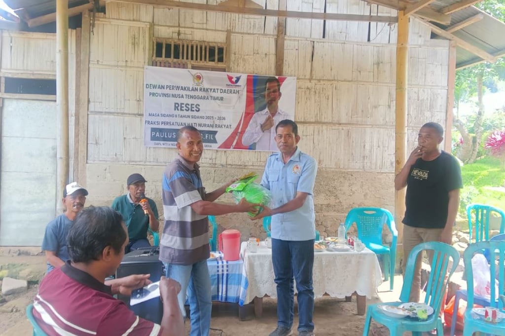 Reses di Sikka, Paulus Lobo Dorong Penguatan Pertanian dan UMKM sebagai Pilar Ekonomi Kerakyatan