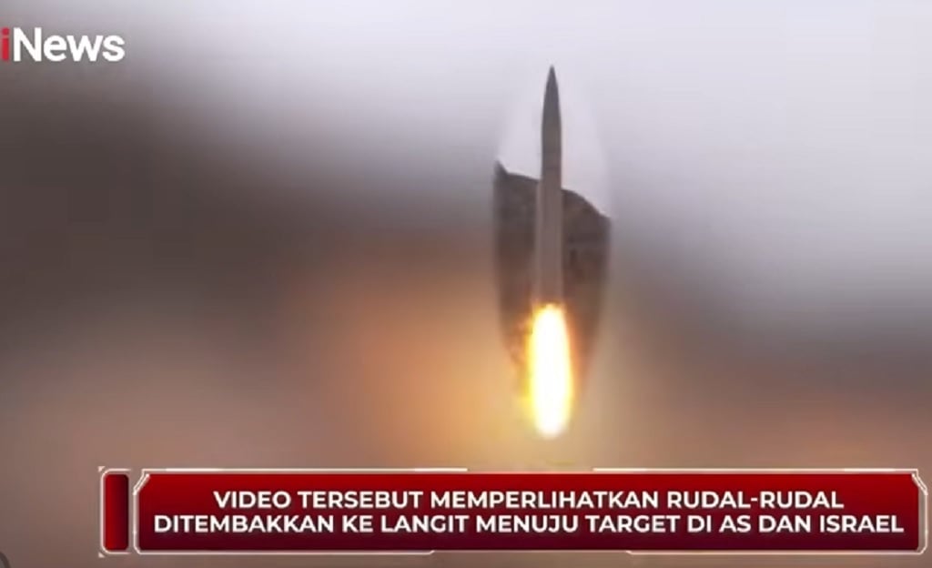Iran Luncurkan Rudal Penghancur 1 Ton ke Wilayah Israel dan Pangkalan AS