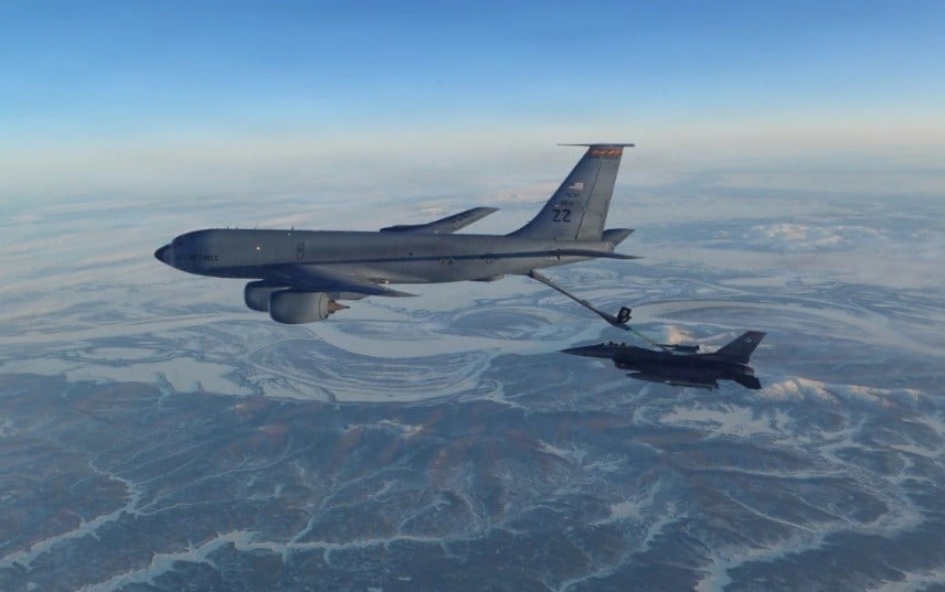 Pesawat Tanker AS Jatuh di Irak saat Jalankan Misi Serang Iran, 6 Tentara Tewas