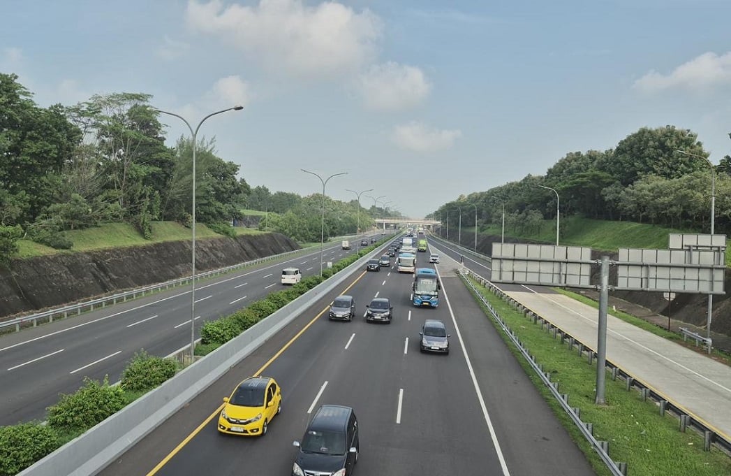 Mudik Lebaran, Kendaraan Mulai Ramai Melintas di Tol Cipali