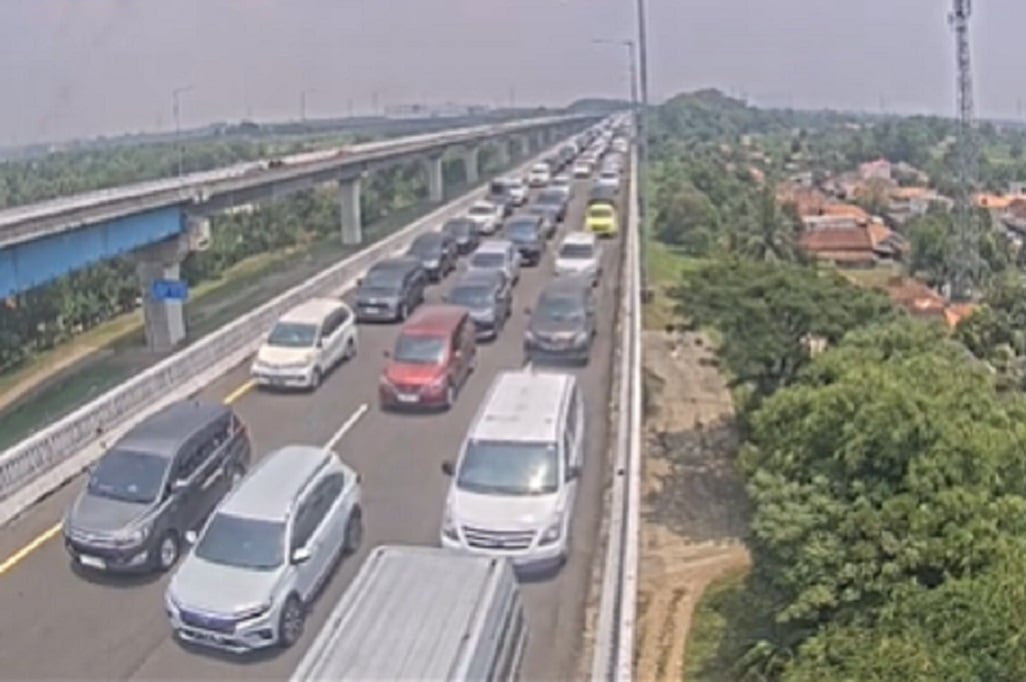Simak! Ini Titik Macet Parah di Tol MBZ saat Puncak Mudik Lebaran