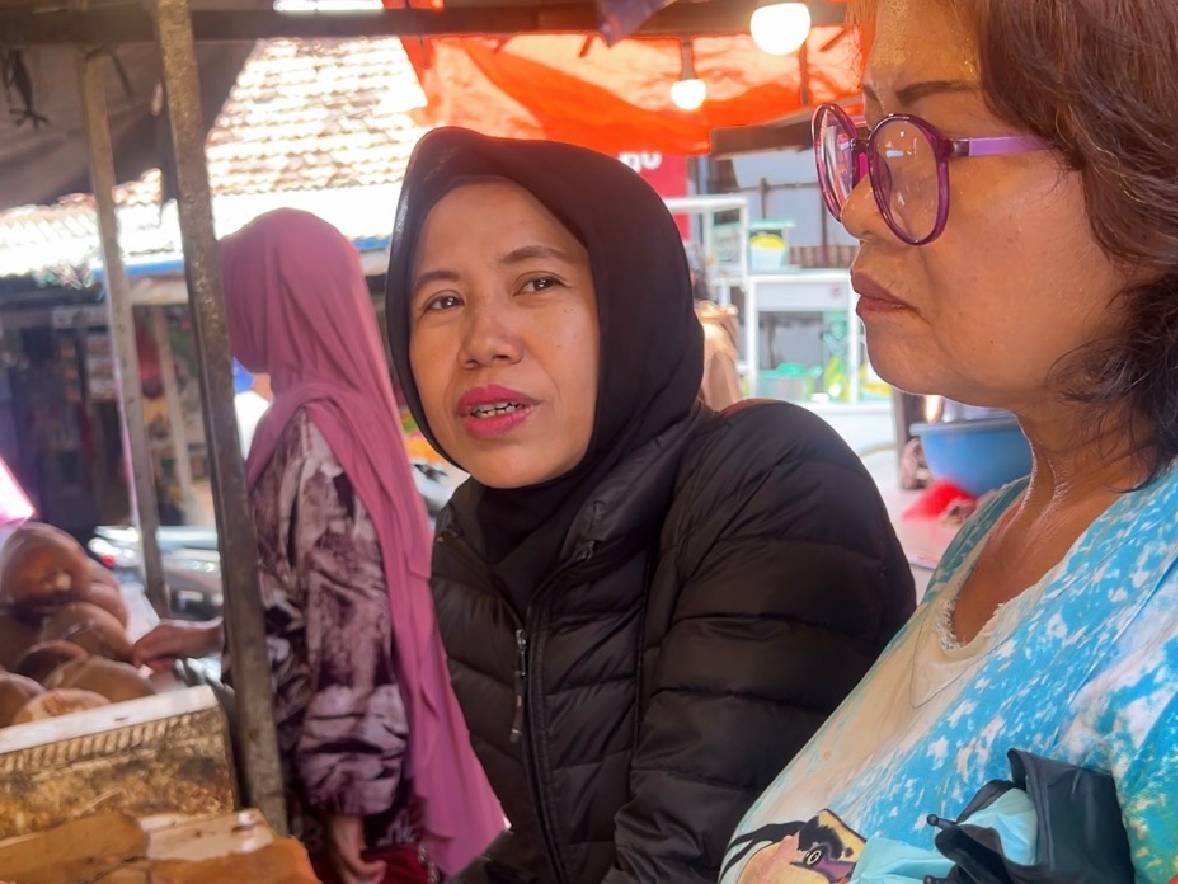 Viral Emak-Emak Berburu Daging Jelang Lebaran 2026, Harga Rp160 Ribu Sekilo Jadi Rebutan!