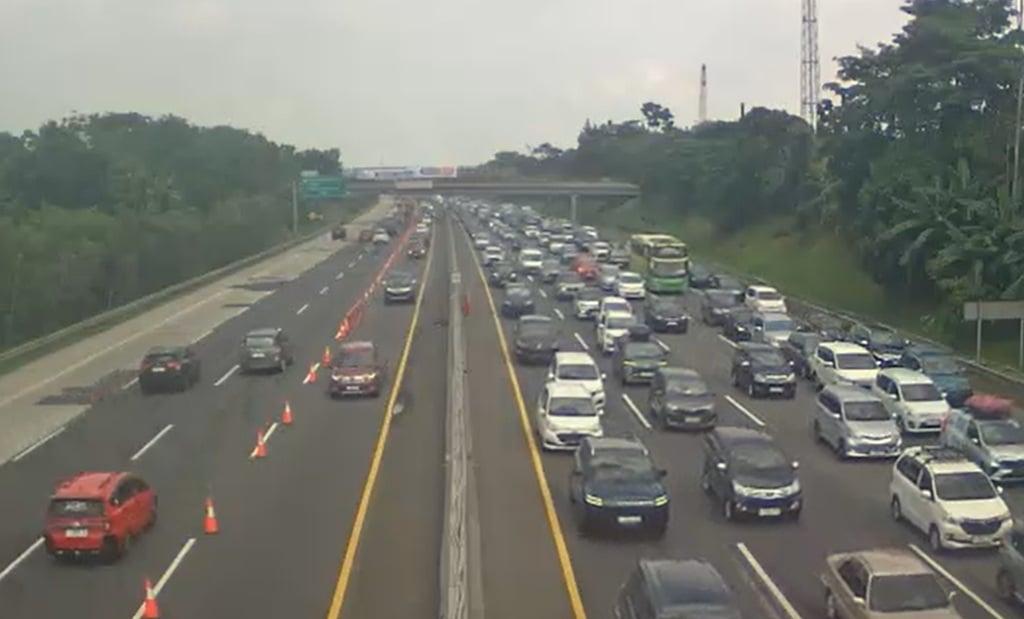 Tol Japek Padat, Contraflow Diterapkan di KM 55-65