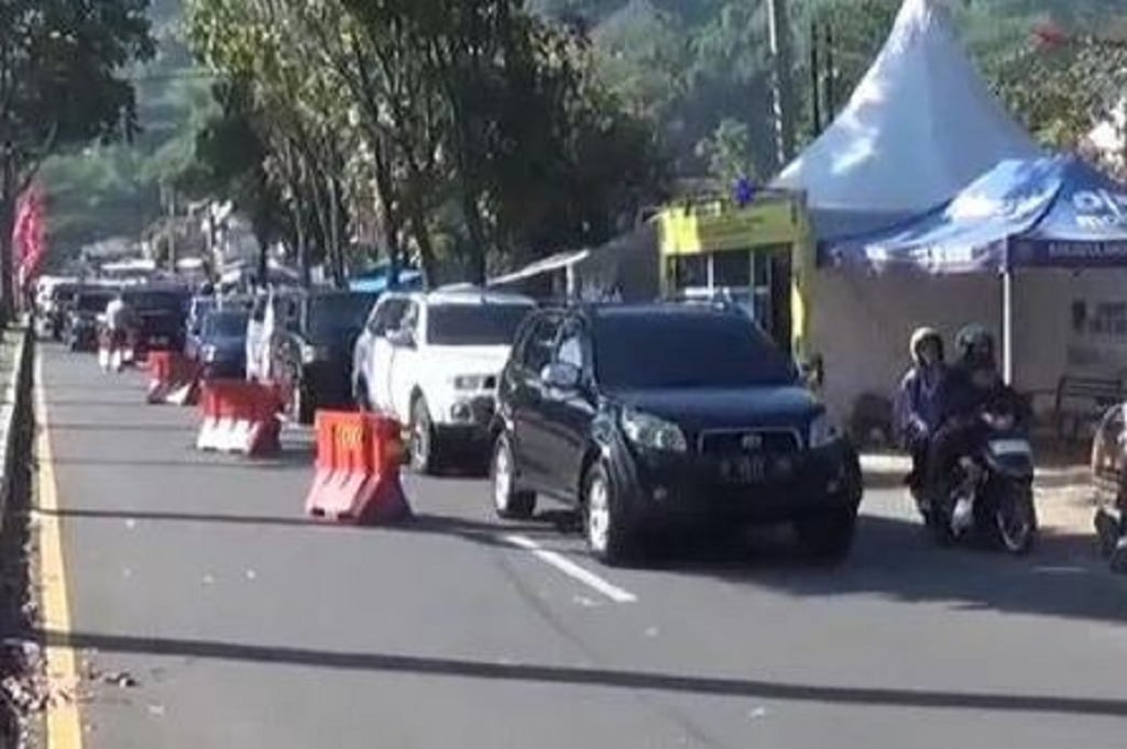 Kawasan Ciwidey Diserbu Wisatawan, Polisi Siapkan One Way Situasional