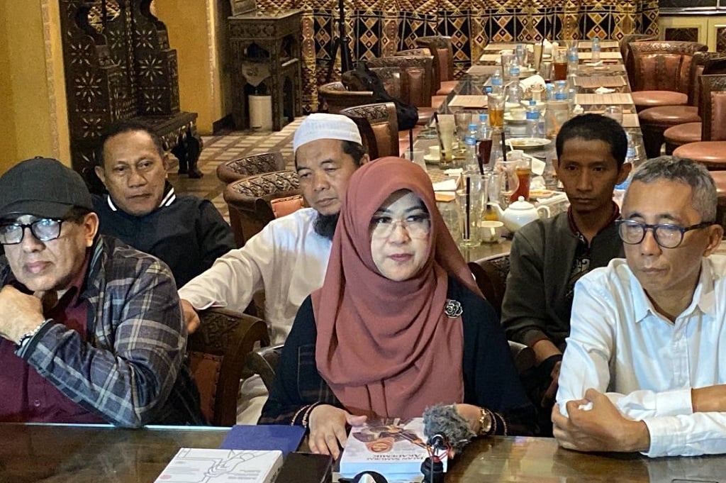 Dokter Tifa Bantah Dapat Rp50 Miliar untuk Mainkan Isu Ijazah Jokowi: Kami Tak Punya Bohir