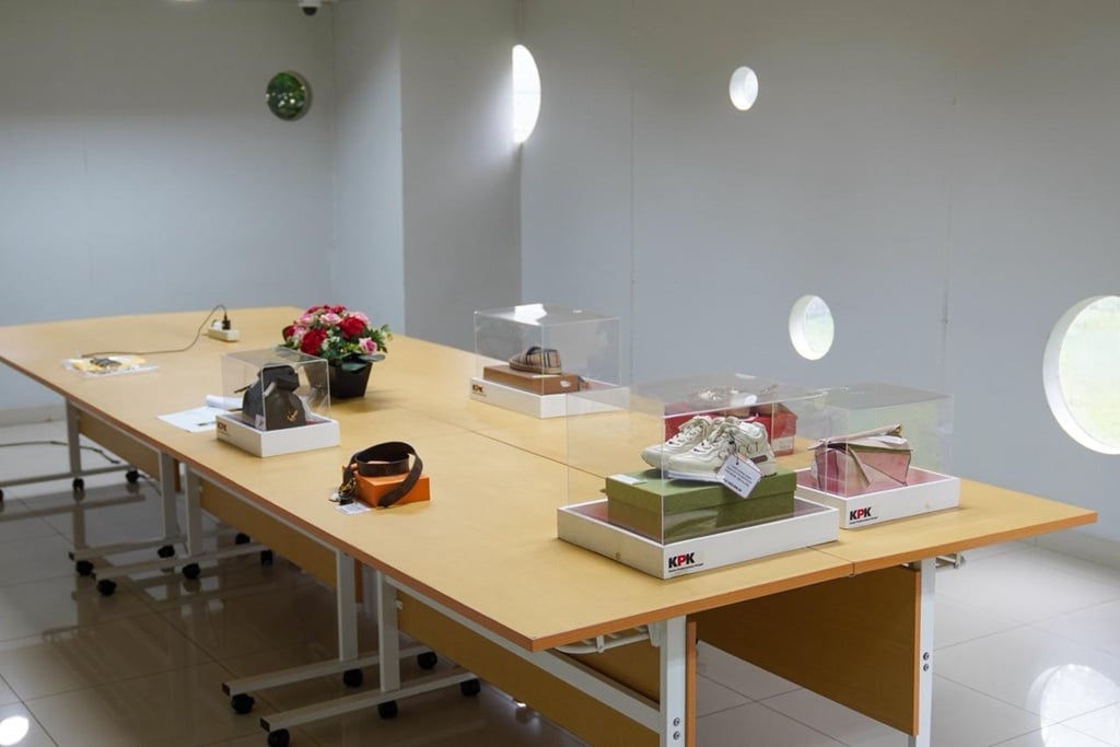 KPK Lelang Barang Rampasan Korupsi, Raup Rp10,9 Miliar