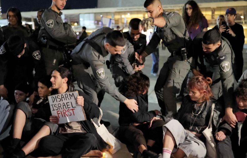 Ribuan Warga Israel Demonstrasi Tolak Perang, Dipukuli hingga Ditangkap Polisi