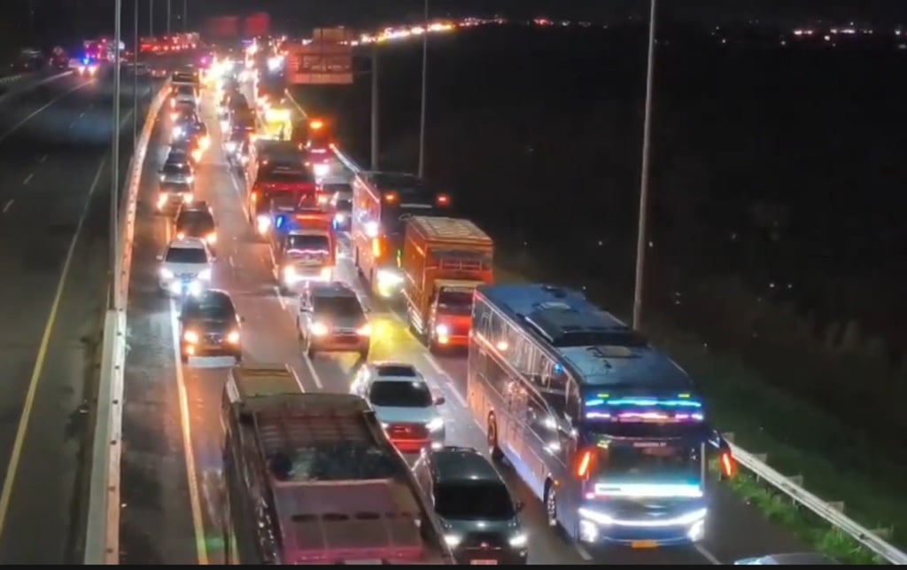 Puncak Arus Balik Lebaran, Ribuan Kendaraan Terjebak Macet 10 Km di Tol Pejagan