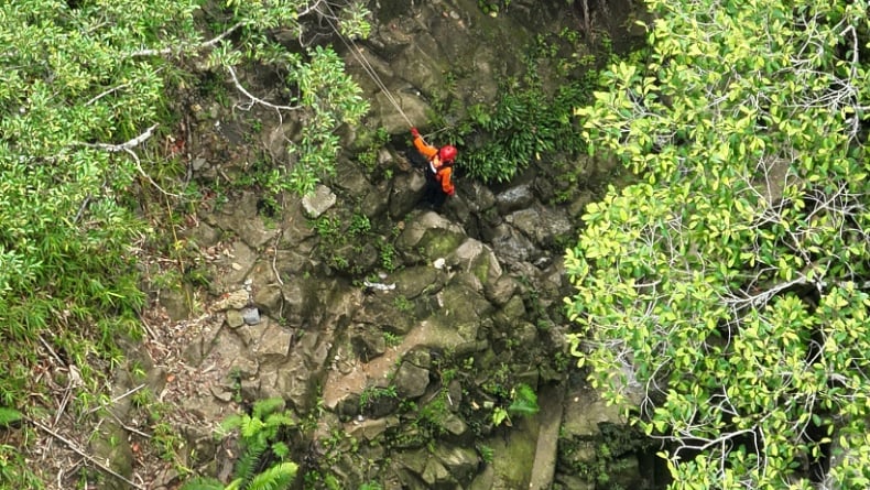Pencarian Hari Kedua, Pasutri Korban Innova Terjun ke Sungai di Pakpak Bharat Belum Ditemukan