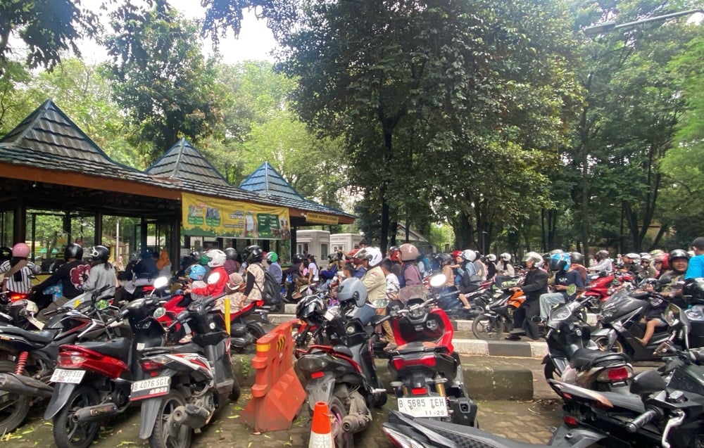 25.000 Pengunjung Serbu Ragunan Siang Ini di Libur Panjang Paskah