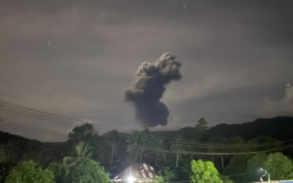 Gunung Dukono Berstatus Waspada, Warga Kota Tobelo Diminta Siaga Hujan Abu Vulkanik