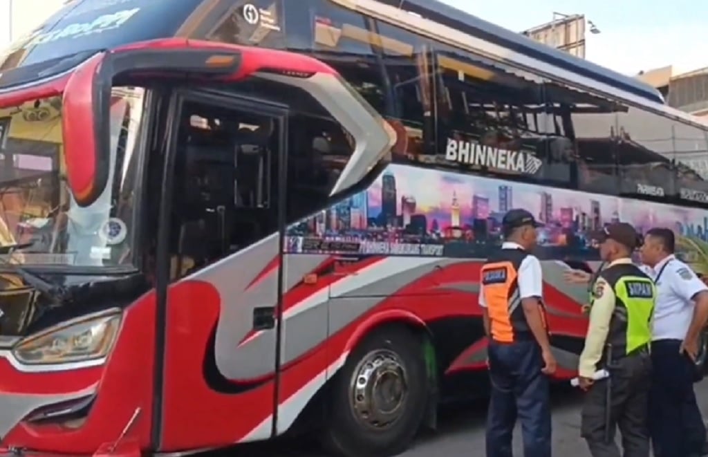 KA Bangunkarta Anjlok di Bumiayu, Penumpang Dievakuasi Pakai Bus ke Purwokerto