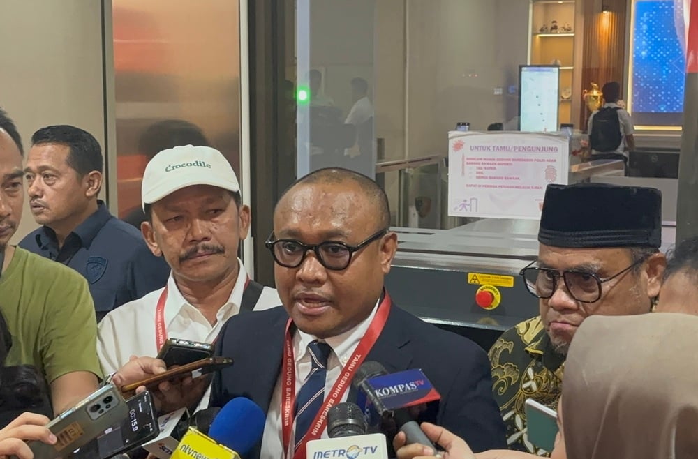 Laporkan Rismon soal Tuduhan Dalangi Kasus Ijazah Jokowi, Kubu JK Bawa 3 Video Bukti