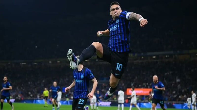 Inter Milan Mengamuk! Comeback Lautaro Martinez Berujung Pesta Gol 5-2 atas AS Roma