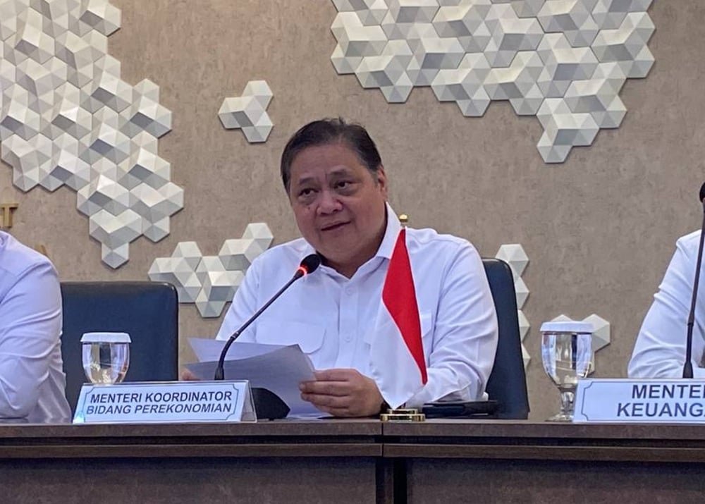 Airlangga Buka Suara soal Nasib Harga Pertamax Cs, bakal Naik?