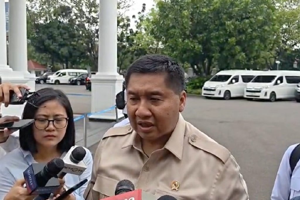 Prabowo Panggil Menteri Perumahan hingga Dirut KAI, Bahas Hunian Warga Pinggir Rel