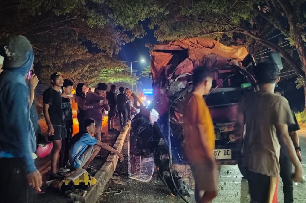 Kecelakaan Maut Bus dan 2 Truk di Pangkep, 1 Orang Sopir Tewas