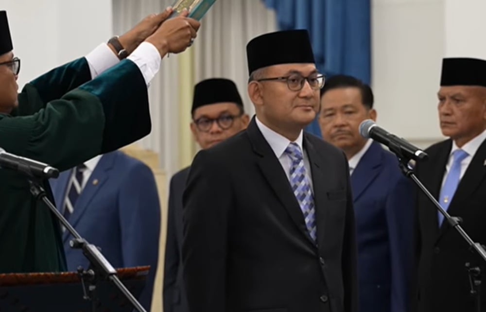 Andi Rahadian Resmi Jadi Dubes RI untuk Oman Merangkap Yaman