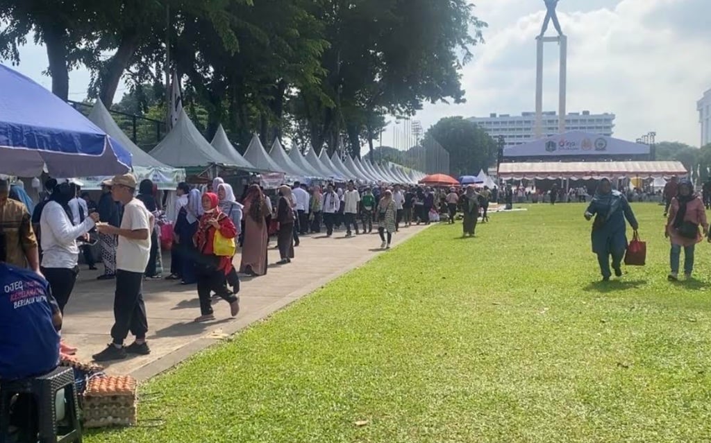 Penampakan Ribuan Orang Padati Lebaran Betawi 2026 di Lapangan Banteng