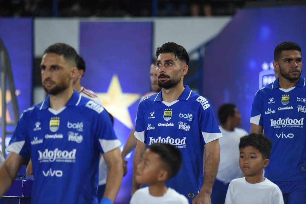 Persib Makin Dekat Juara! Frans Putros Kirim Pesan Tegas usai Tumbangkan Bali United