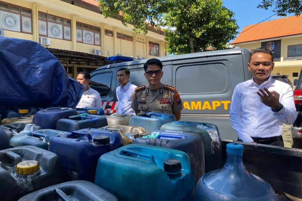 Terbongkar! Mafia BBM Subsidi di Banyuwangi, 7 Tersangka Ditangkap