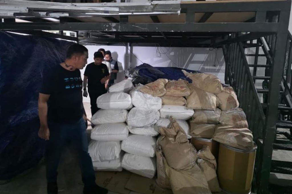 Gerebek Pabrik Narkoba Pil Jin Zenith di Semarang, 3 Tersangka Ditangkap