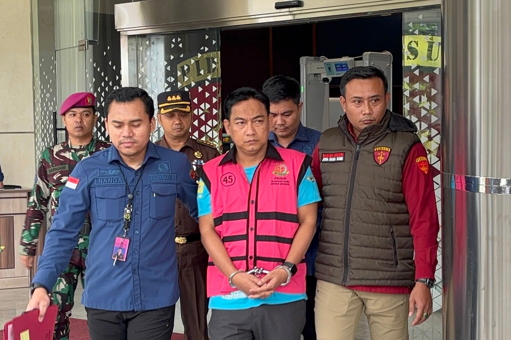 Komisi II DPR Syok Ketua Ombudsman Ditangkap Kejagung, Padahal Baru 6 Hari Menjabat 